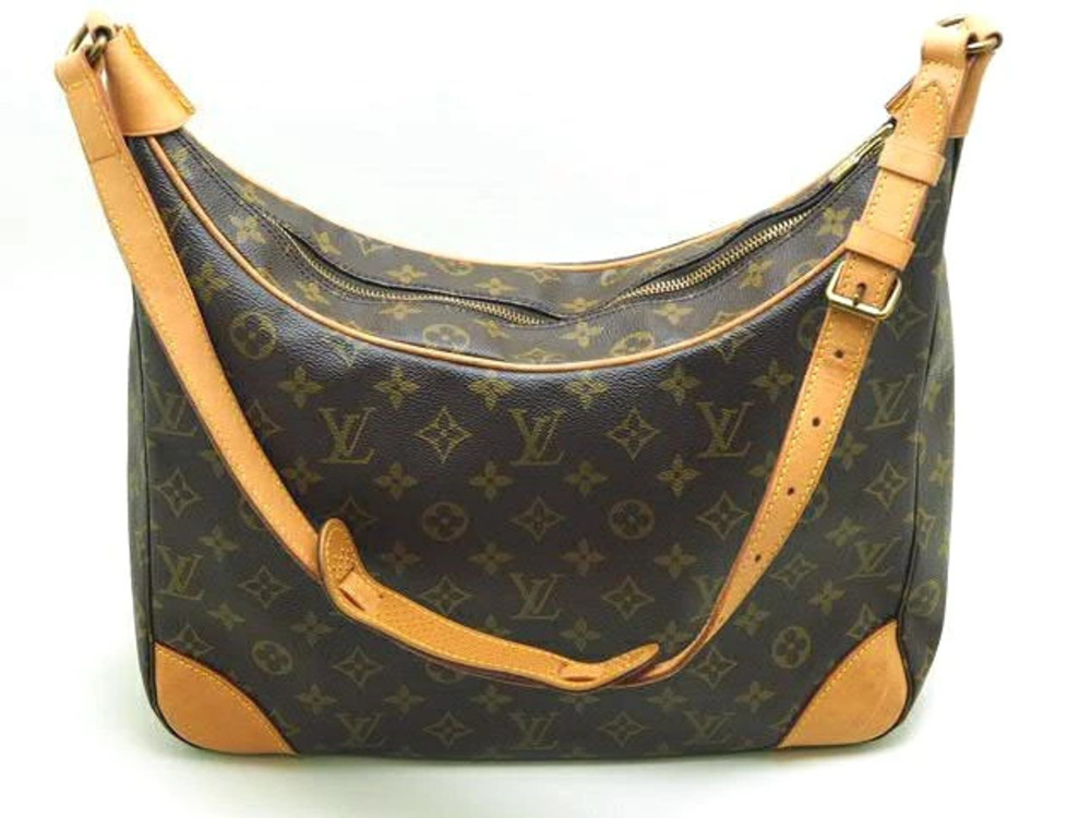 LOUIS VUITTON Shoulder Bag Boulogne Monogram